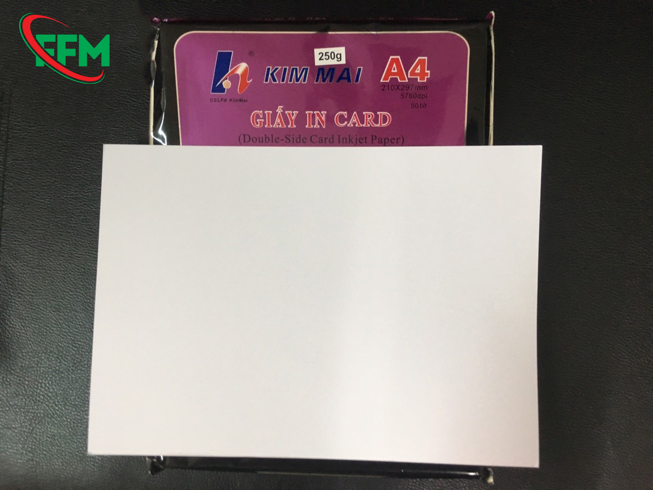 Giấy-in-Card-2-mặt-A4-ĐL-250gsm1